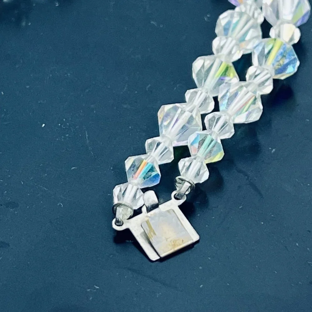 Double Strand Clear Iridescent Beaded Bracelet - Picture 6 of 6